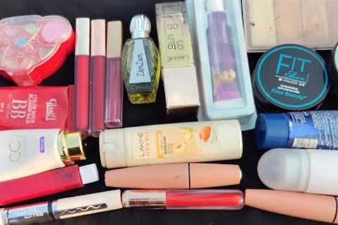 2:01 ✨ Ultimate Beauty Haul ASMR 2026 | Relaxing Unboxing &amp; Makeup Collection Review 💄