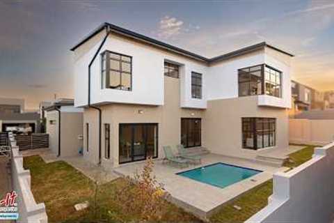 Contemporary Family Home with Pool, Multi-Function Room &amp; Spacious Living