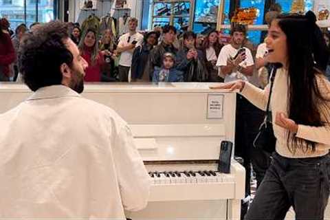 Supermarket SHOCKED by little girl's ADELE song performance 😮