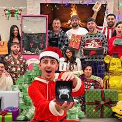 CRAZIEST FAMILY CHRISTMAS GIFT OPENING (10 YEAR ANNIVERSARY)