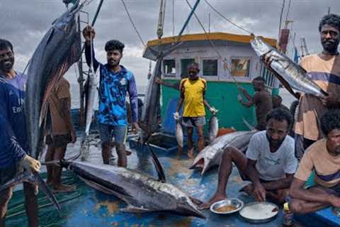 An Unforgettable Day‼️Living Off the Ocean for Eleventh Day 🤤 Epic Seafood Meal‼️