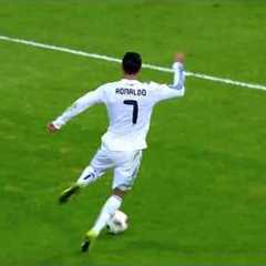 Cristiano Ronaldo 2010-2011 👑 Ballon D'or Level Skills, Freekicks, Showboating, Dribbling &..