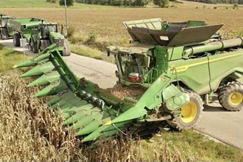 JOHN DEERE 16 Row Folding Corn Head C16F