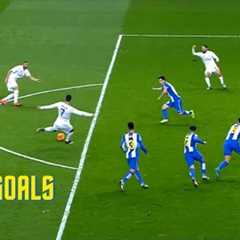 Cristiano Ronaldo's Solo Goals Are Incredible | English Commentary |