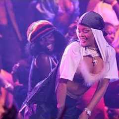 UNRELEASED RIHANNA - WORK MTV VMA 2016 PERFORMANCE
